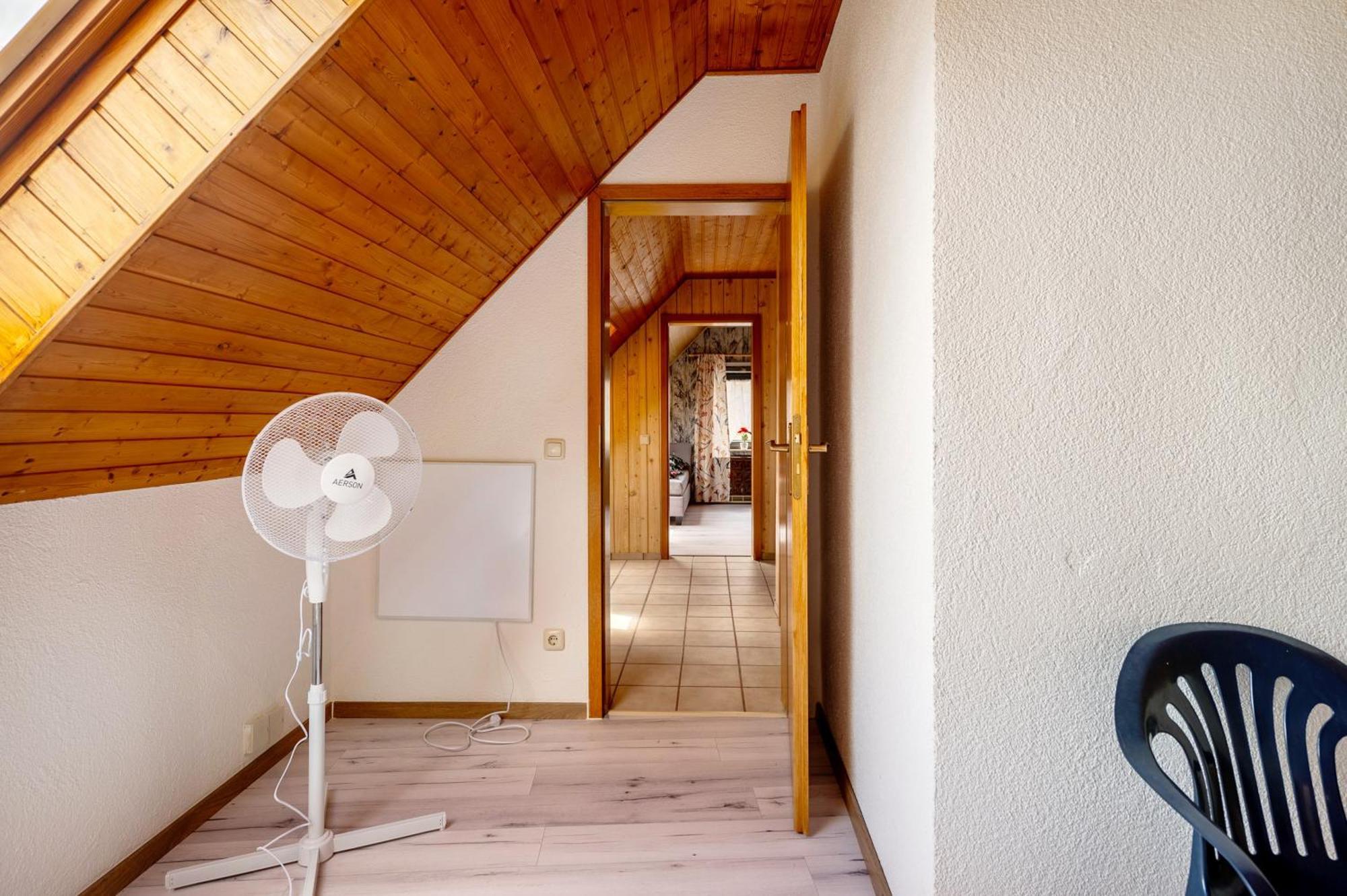 Ferienhaus Eiffelperle Kaisersesch Экстерьер фото
